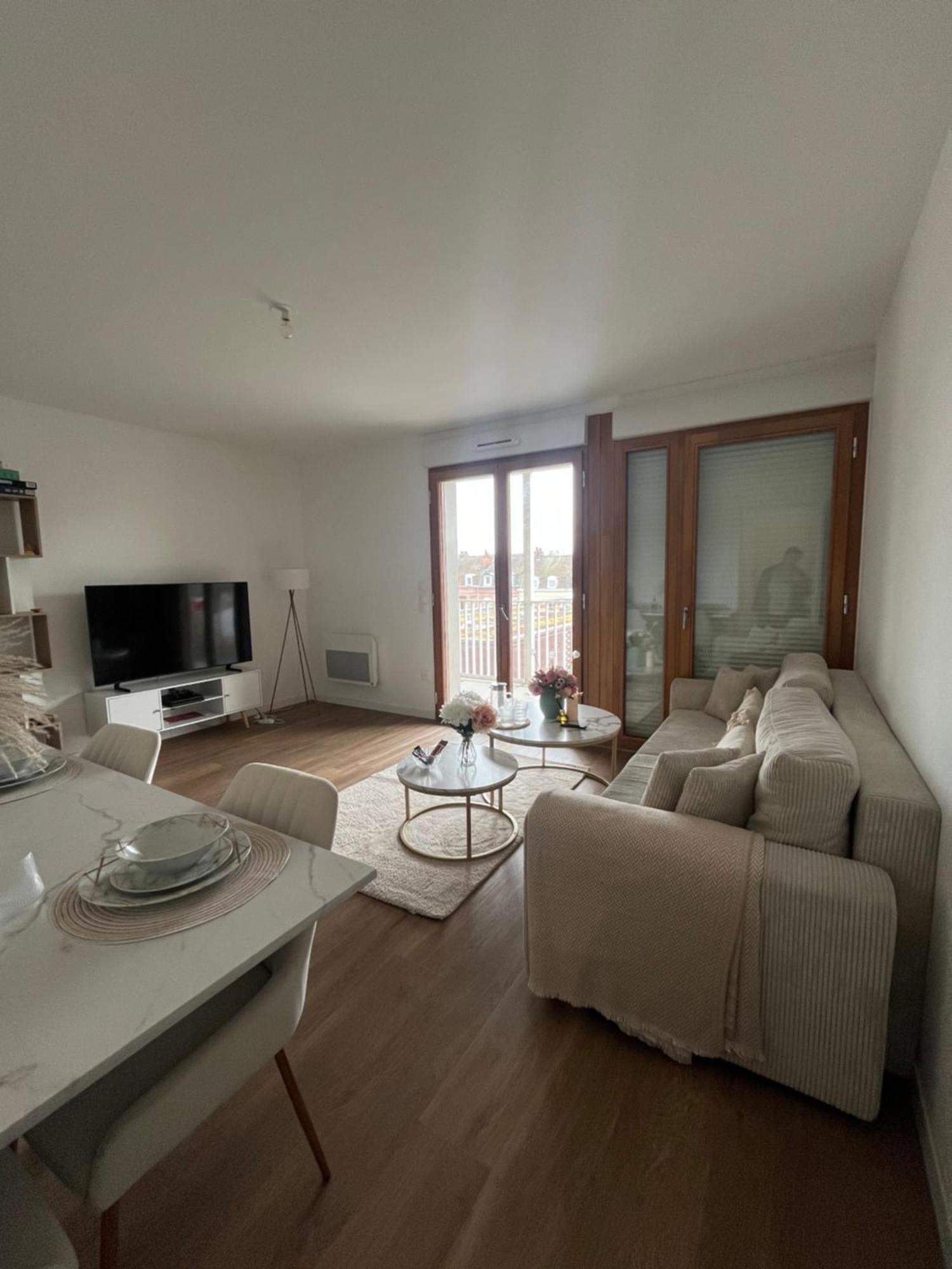 Appartement Luxueux Au Coeur De Lila Exterior foto