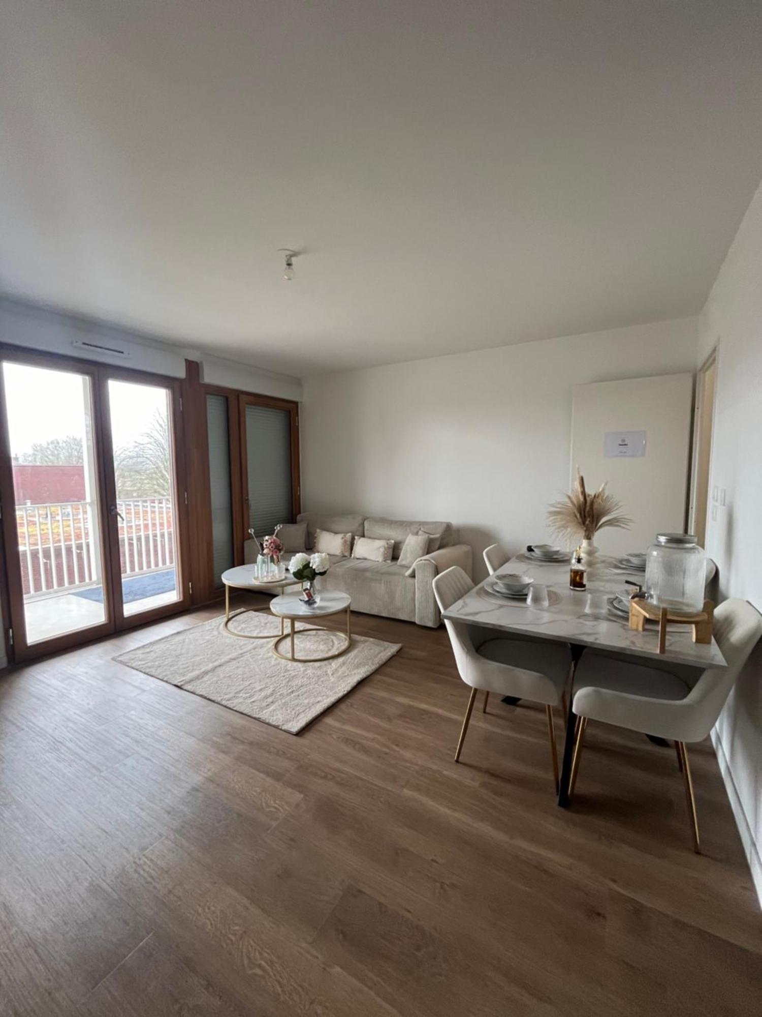 Appartement Luxueux Au Coeur De Lila Exterior foto
